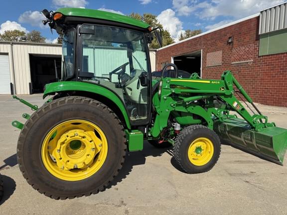 Image of John Deere 4075R Primary image