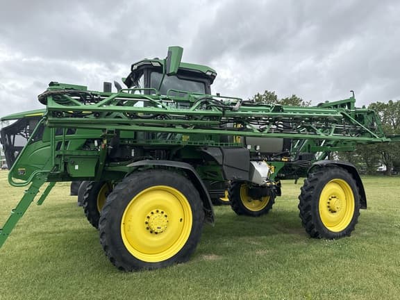 Image of John Deere 408R equipment image 2