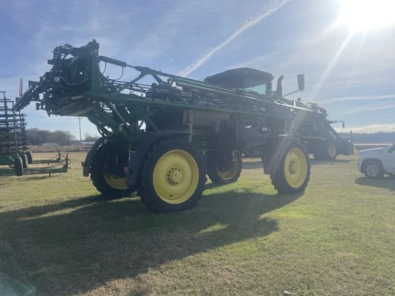 Image of John Deere 408R equipment image 4
