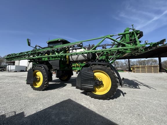 Image of John Deere 408R equipment image 1