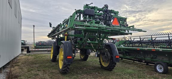 Image of John Deere 408R equipment image 3