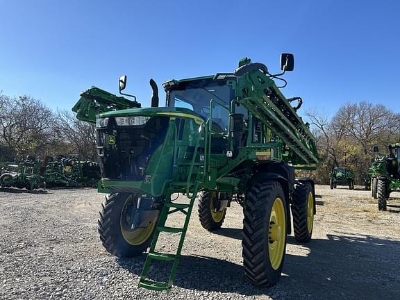 Image of John Deere 408R equipment image 1