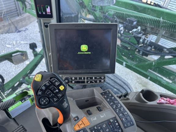 Image of John Deere 408R equipment image 2