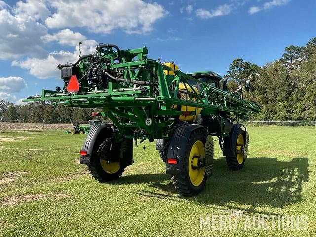 Image of John Deere 408R equipment image 4