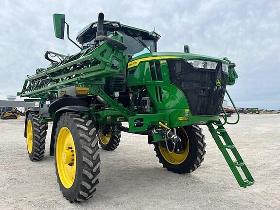 Image of John Deere 408R equipment image 1