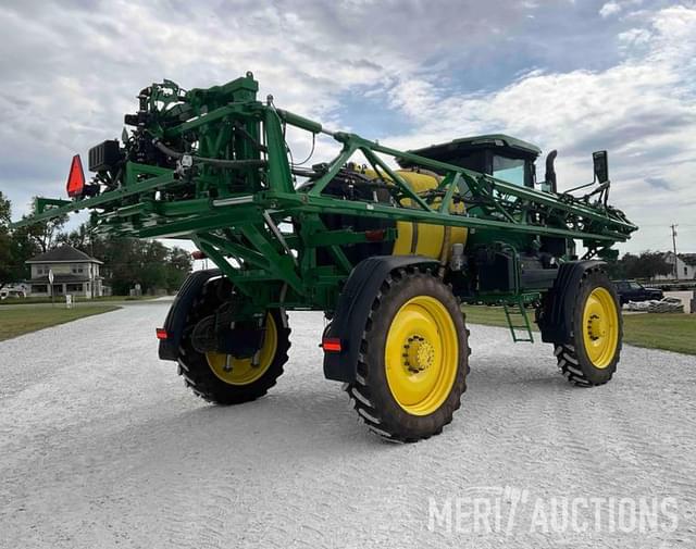 Image of John Deere 408R equipment image 4