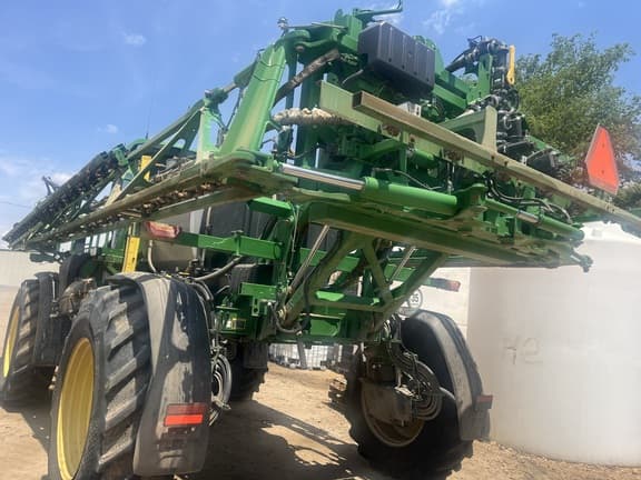Image of John Deere 410R equipment image 3