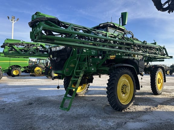 2023 John Deere 410R Equipment Image0