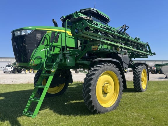 2023 John Deere 410R Equipment Image0
