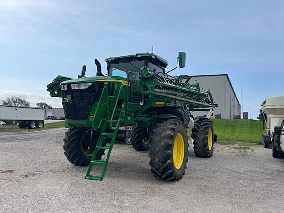 Image of John Deere 410R equipment image 1