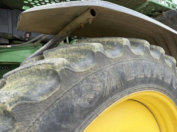 Image of John Deere 410R equipment image 3
