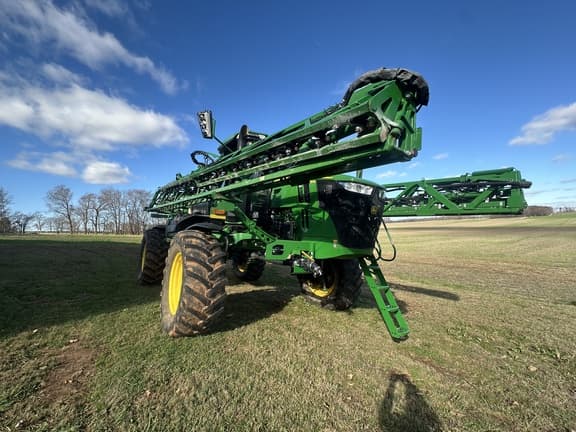 Image of John Deere 410R Primary image
