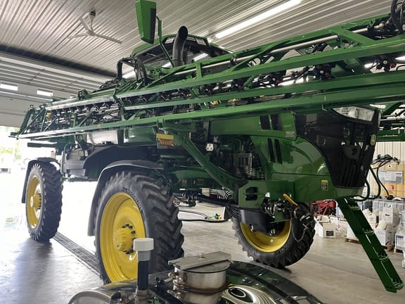 Main image John Deere 410R