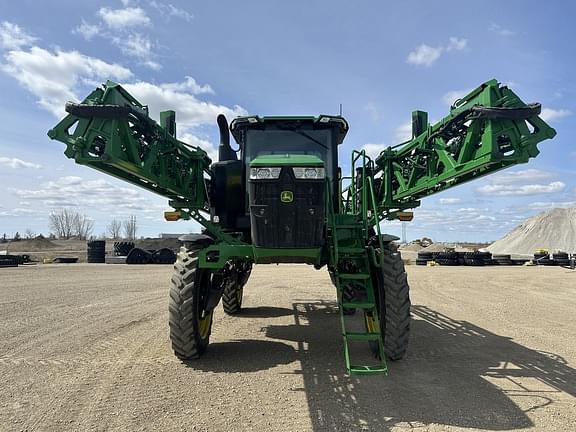 Image of John Deere 410R equipment image 2