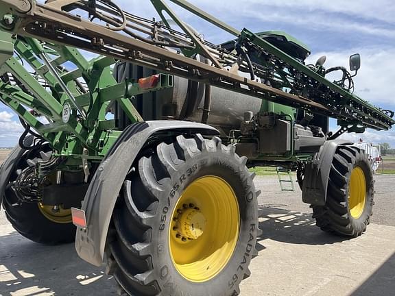 Image of John Deere 410R equipment image 3
