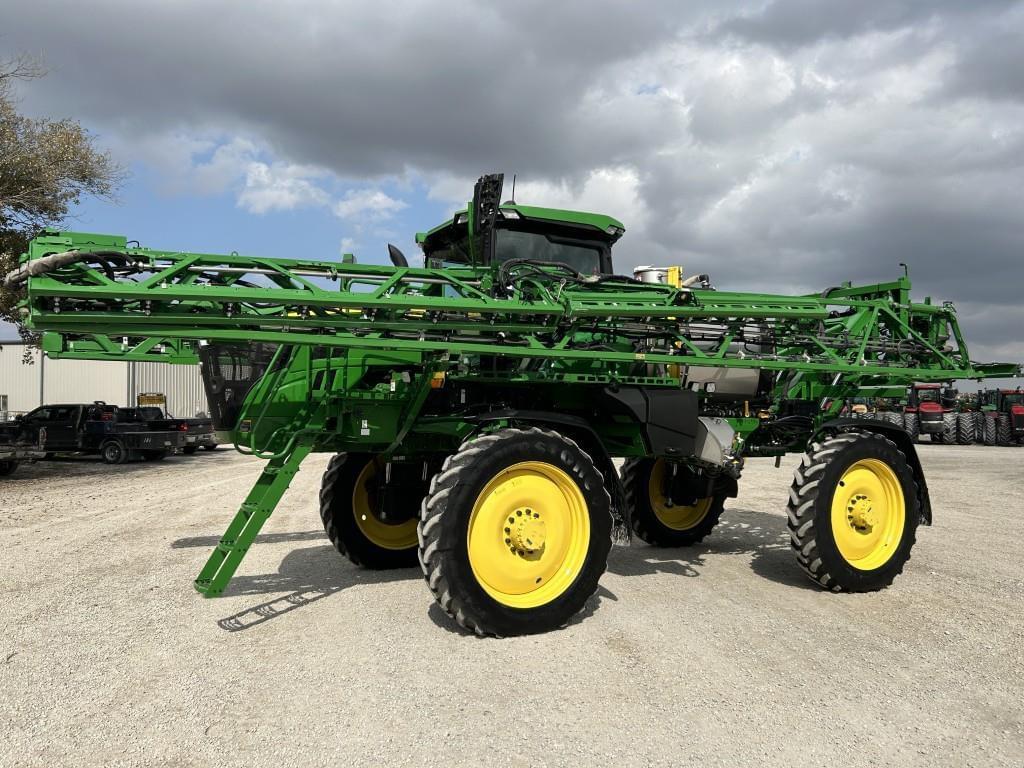 Image of John Deere 410R Primary image