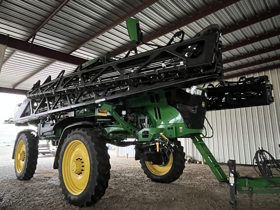 2023 John Deere 410R Equipment Image0
