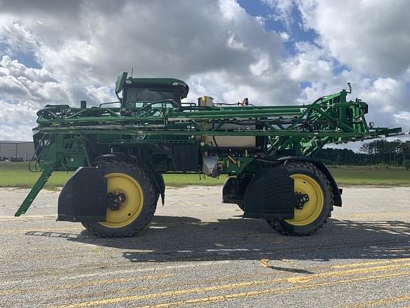 Image of John Deere 410R equipment image 2