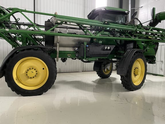 2023 John Deere 410R Equipment Image0