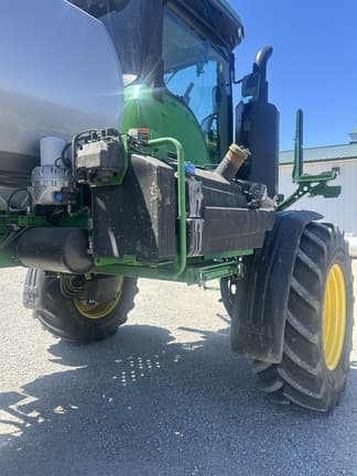 Image of John Deere 410R equipment image 3