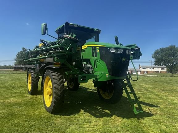 Image of John Deere 410R equipment image 1