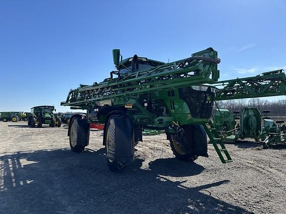 Image of John Deere 410R equipment image 2