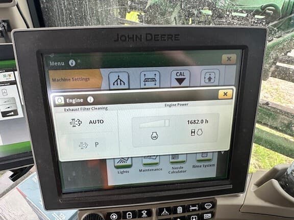 Image of John Deere 410R equipment image 2
