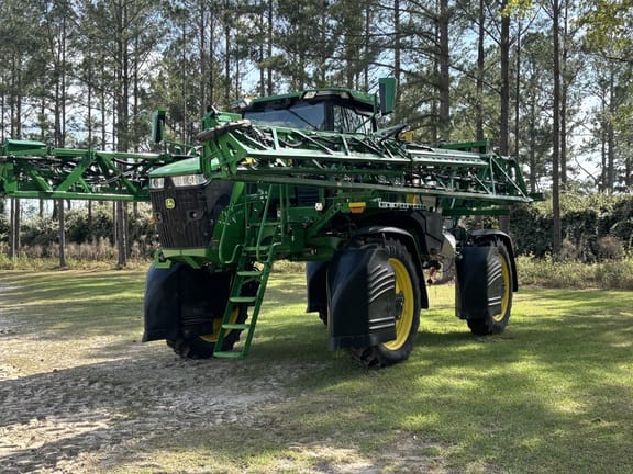 2023 John Deere 410R Equipment Image0