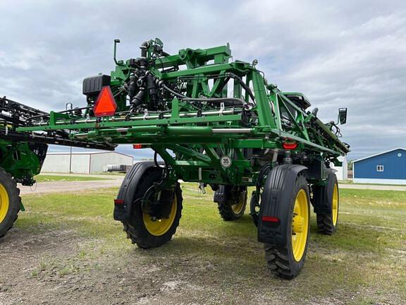 Image of John Deere 410R equipment image 4