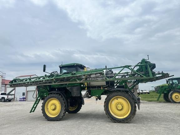 Image of John Deere 410R equipment image 3