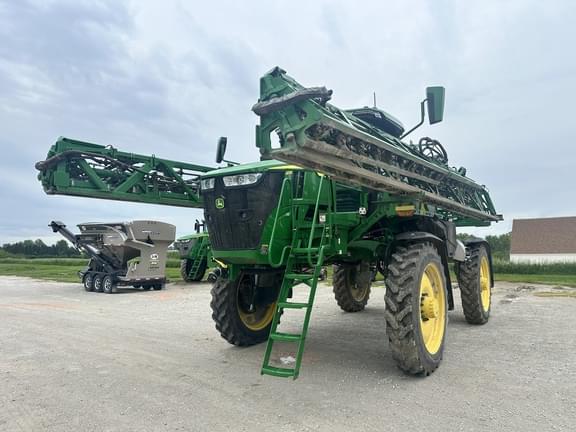 Image of John Deere 410R Primary image