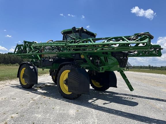 Image of John Deere 410R equipment image 2