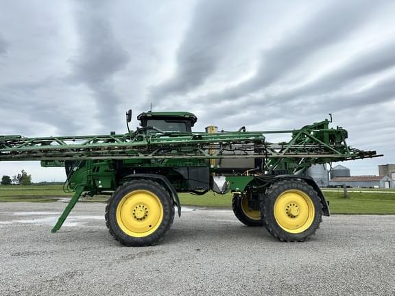 Image of John Deere 410R equipment image 2