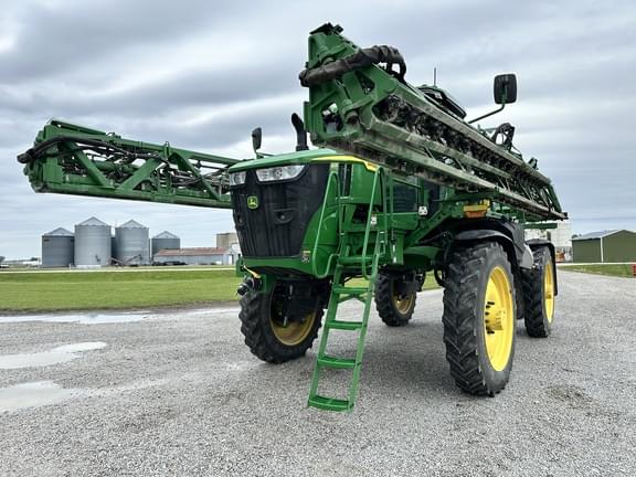 Image of John Deere 410R Primary image