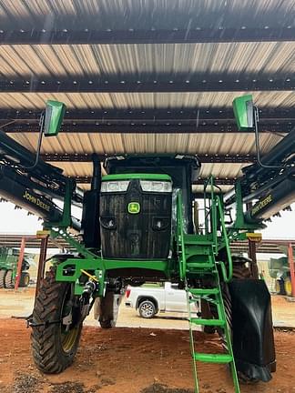 Image of John Deere 410R equipment image 1