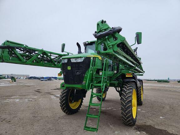 Image of John Deere 410R equipment image 1