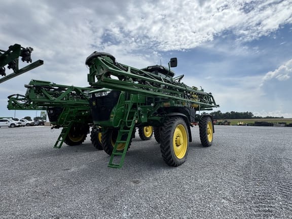 2023 John Deere 410R Equipment Image0