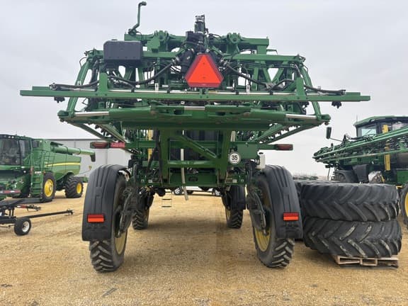 Image of John Deere 410R equipment image 3