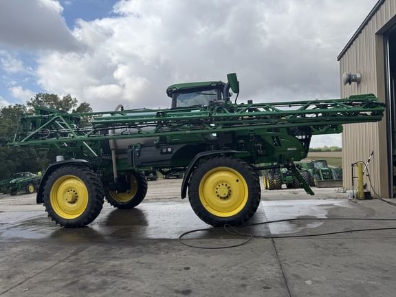 2023 John Deere 410R Equipment Image0