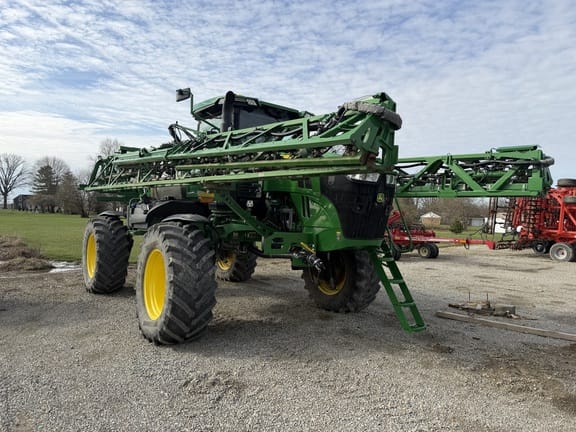 2023 John Deere 410R Equipment Image0