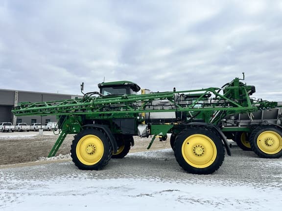 Image of John Deere 410R equipment image 2