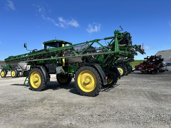 Image of John Deere 410R equipment image 3
