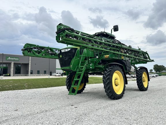 2023 John Deere 410R Equipment Image0