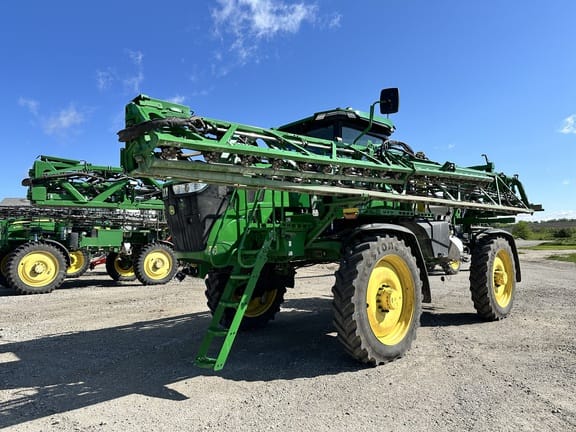 2023 John Deere 410R Equipment Image0