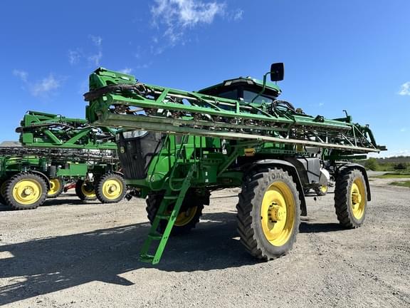 Image of John Deere 410R Primary image