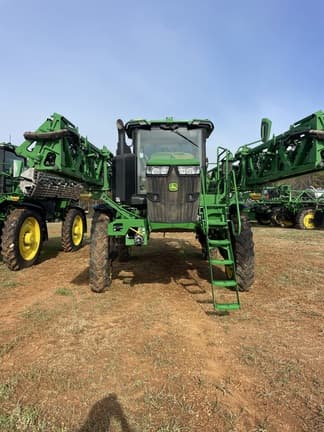 Image of John Deere 410R equipment image 3