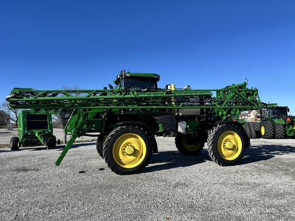 Image of John Deere 410R equipment image 1