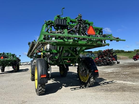 Image of John Deere 410R equipment image 4