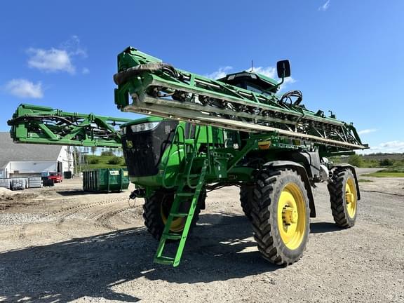 Image of John Deere 410R Primary image