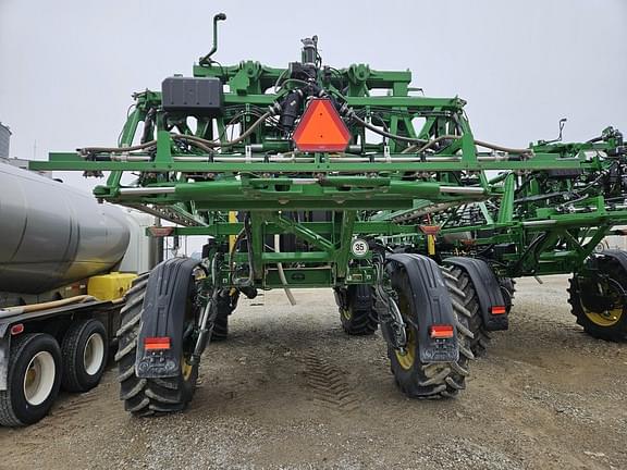 Image of John Deere 410R equipment image 2